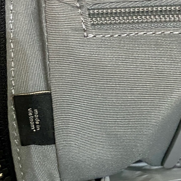 Men’s Coach Backpack Bum Track Pack Color Block Bag White C Monogram NWT - Picture 9 of 13